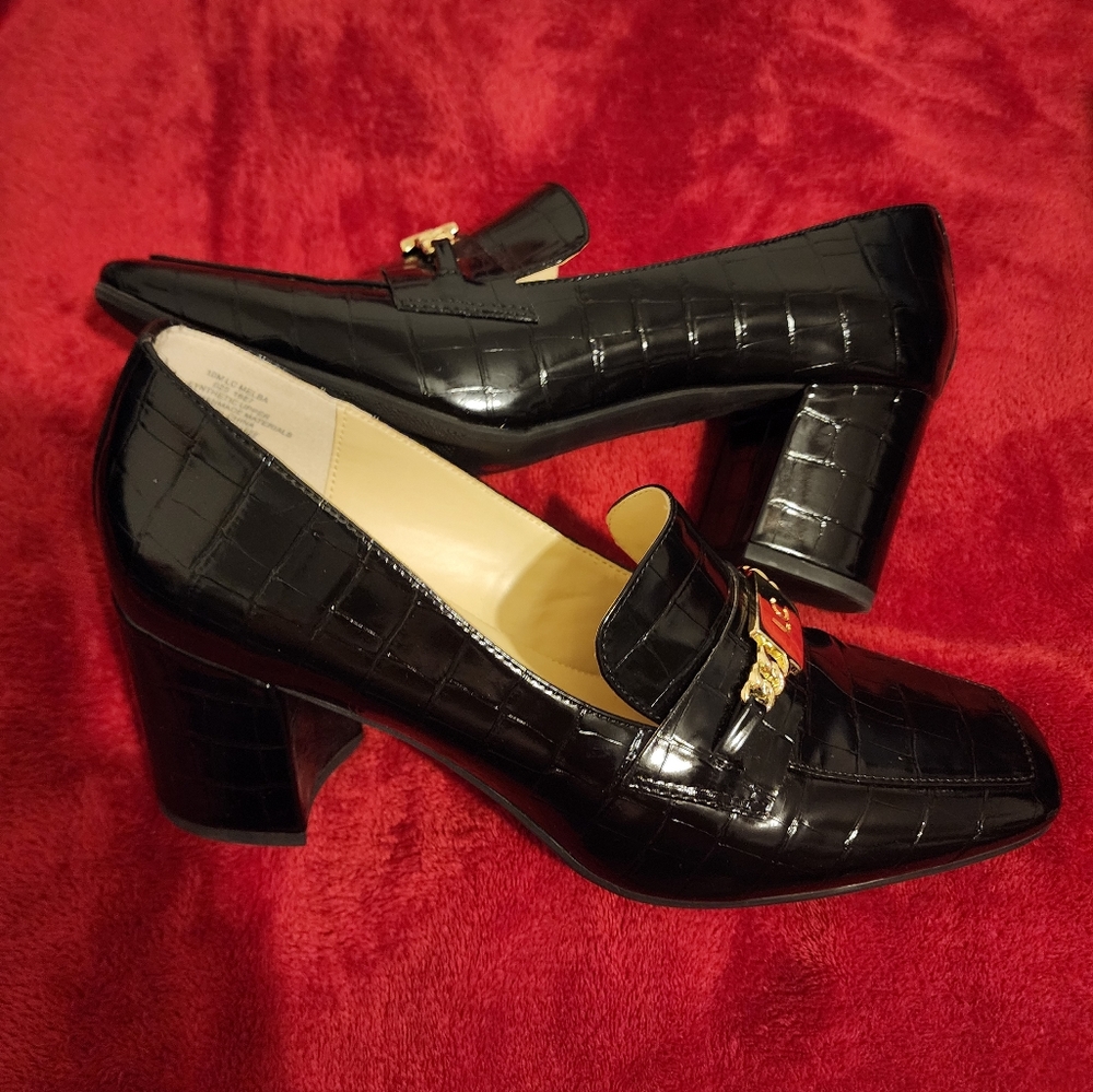 Liz Claiborne Womens Melba Block Heel Pumps